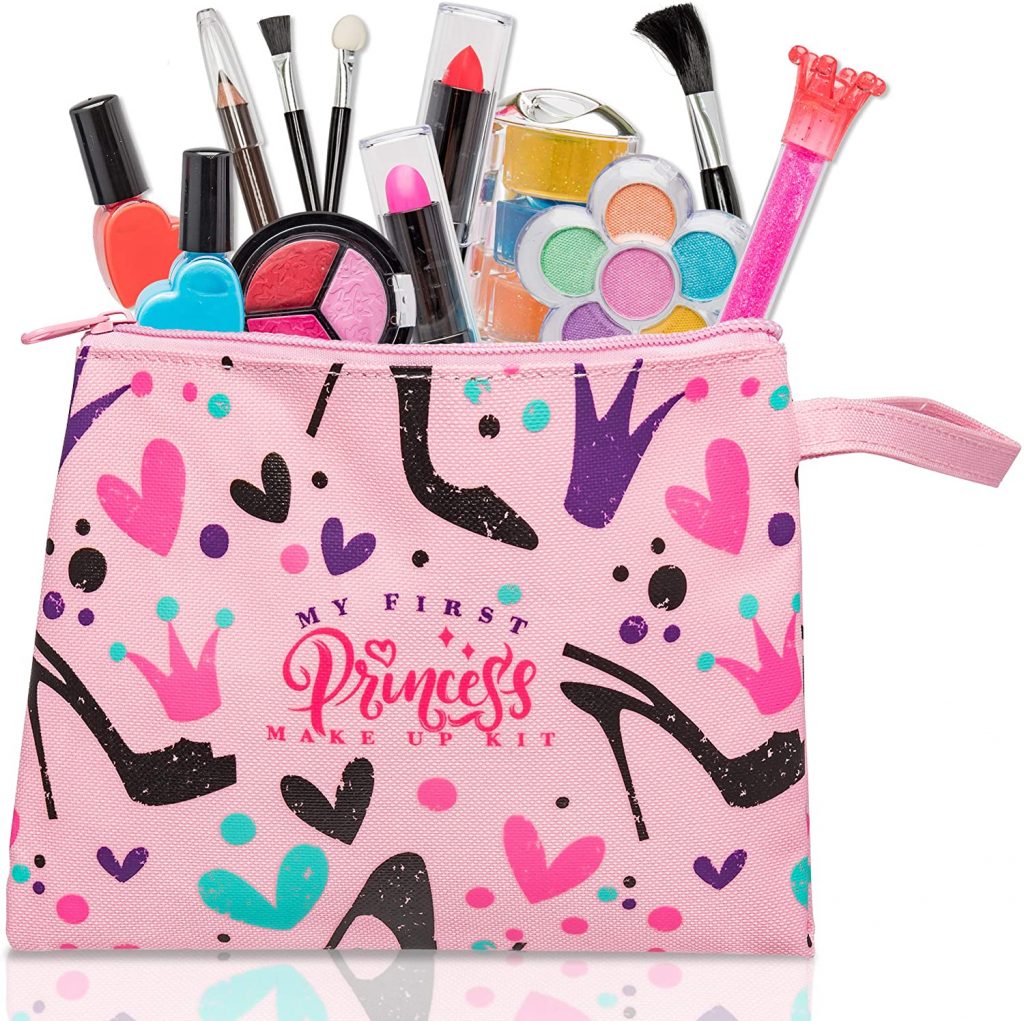 A Christmas Gift for Beauty Lovers: 12 Pc Kids Makeup Set