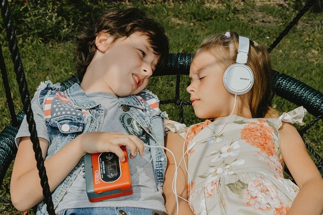 Why Choose Volume Limited Headphones for Kids